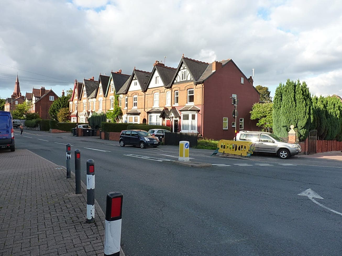 A row of Victorian bay-fronted terraced houses on Valentine Road, Moseley
